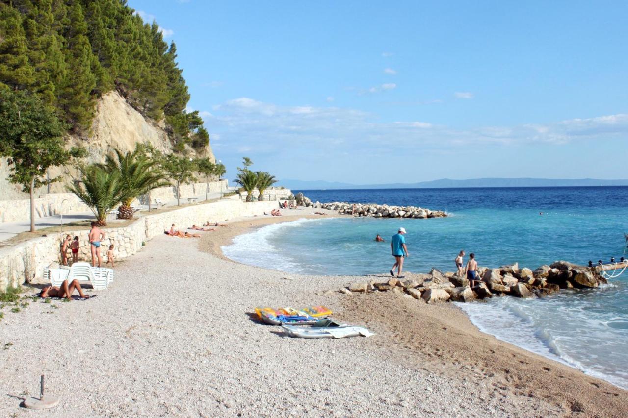 Apartments With A Parking Space Brela, Makarska - 11552 Εξωτερικό φωτογραφία
