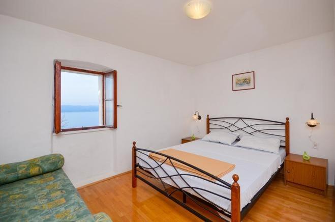 Apartments With A Parking Space Brela, Makarska - 11552 Εξωτερικό φωτογραφία